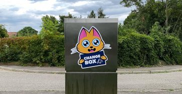 Supacatization d'un kiosque à seringues (distribox) pour l'association Ithaque à Strasbourg